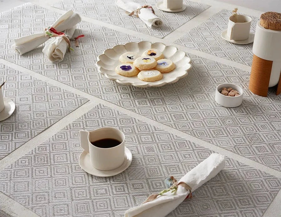 Chilewich Mosaic Compact Rectangle Placemat lily & onyx