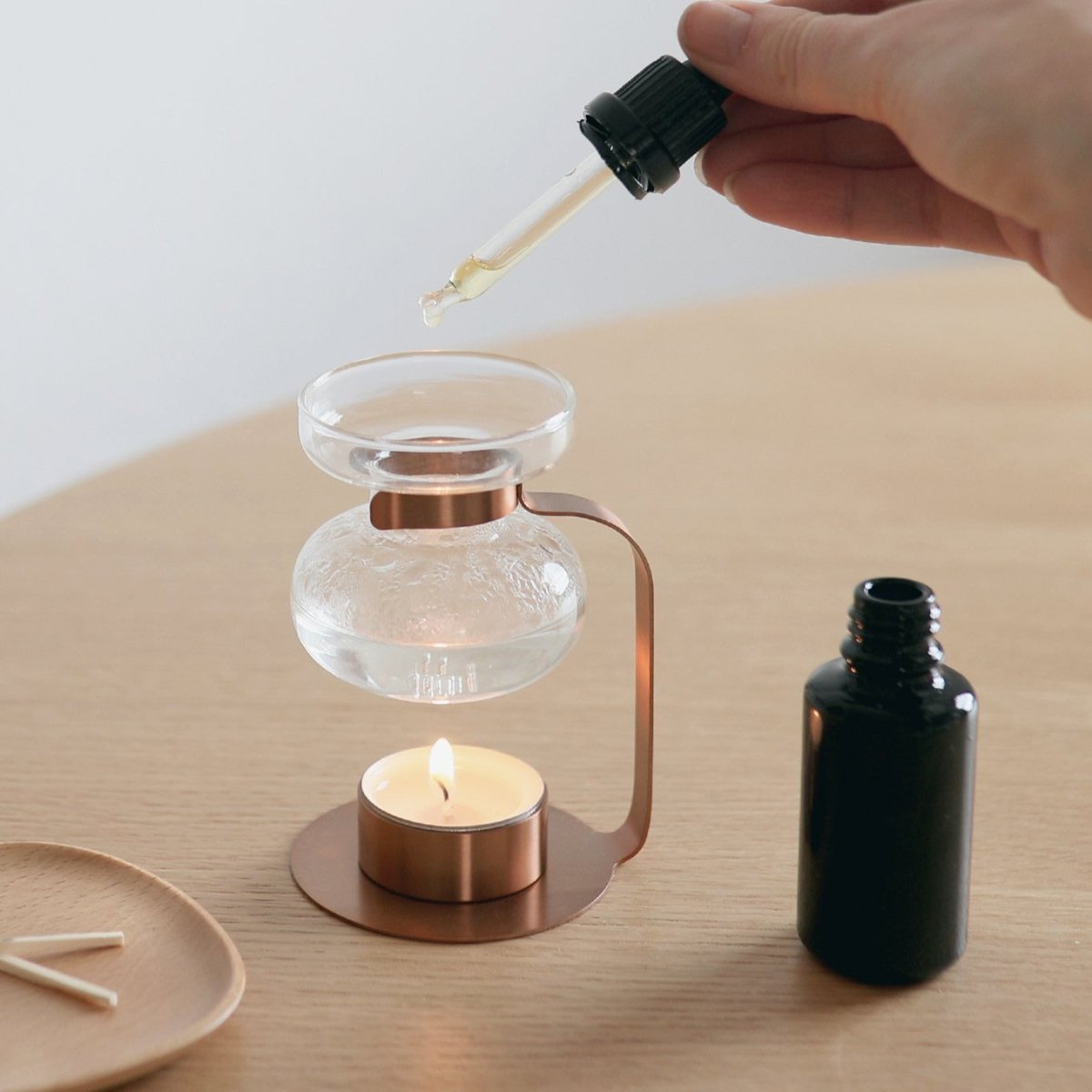 Candles & Accessories: Oil Diffusers & Warmers | lily & onyx