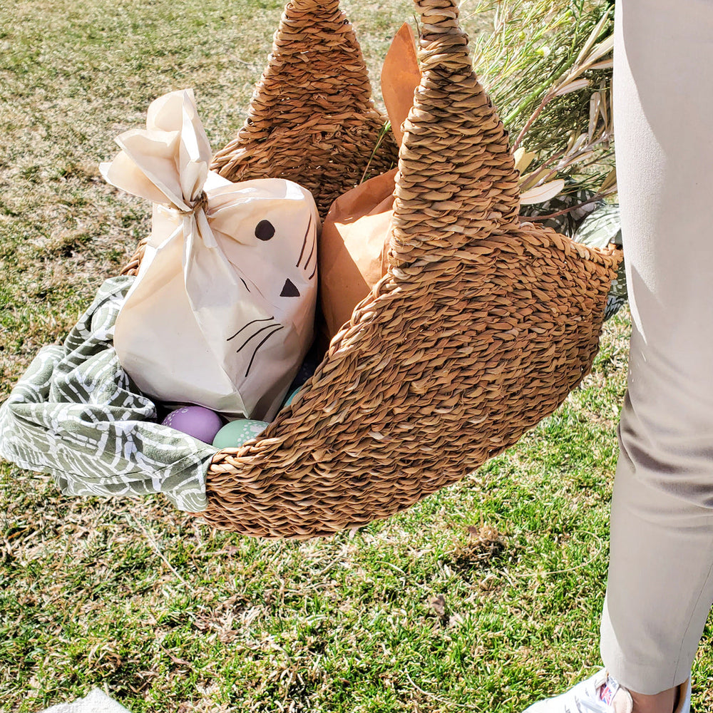
                      
                        Savar Picnic Basket
                      
                    
