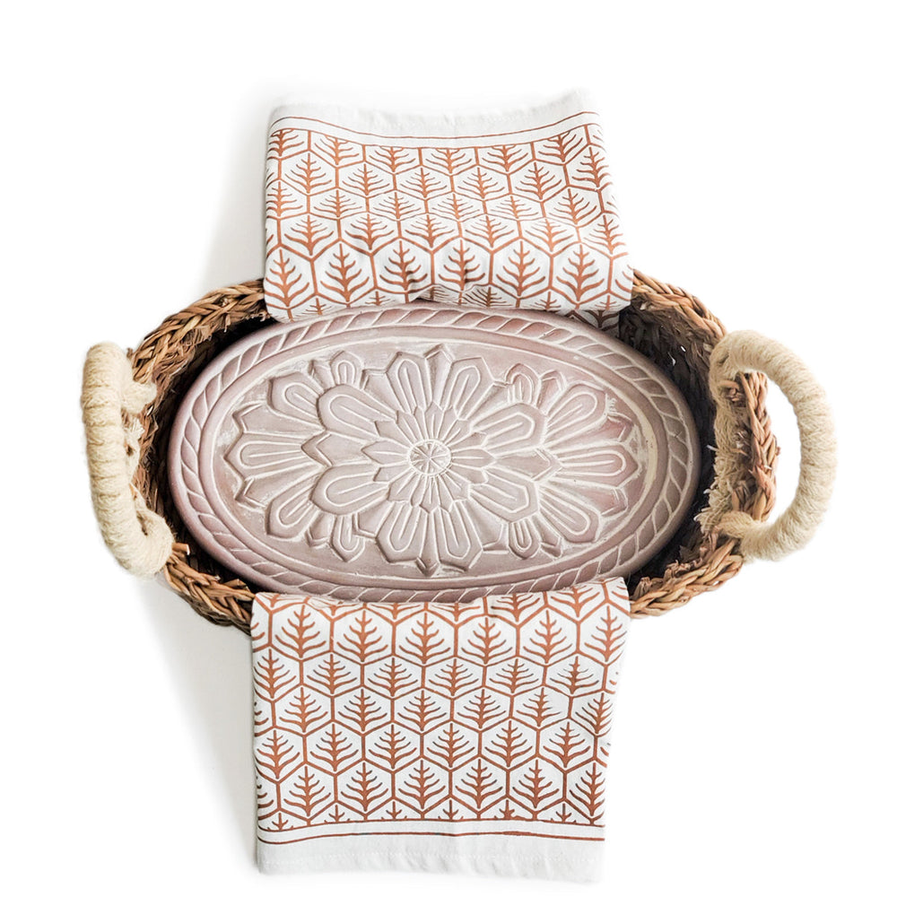 
                      
                        Bread Warmer & Basket Gift Set with Tea Towel - Flower
                      
                    