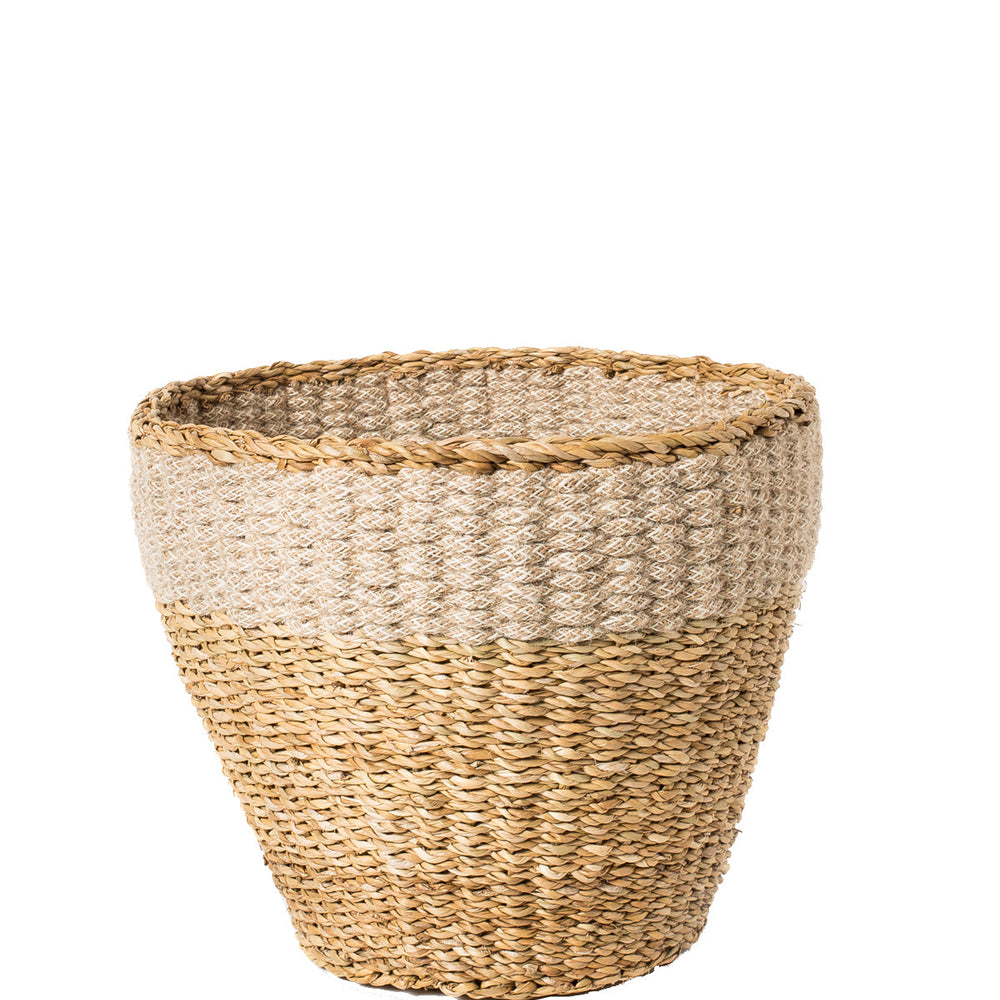 
                      
                        Savar Planter
                      
                    