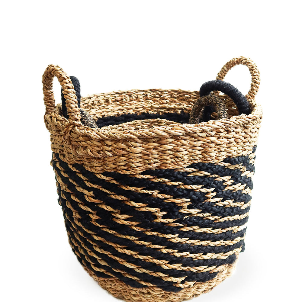 
                      
                        Ula Mesh Basket, Black
                      
                    