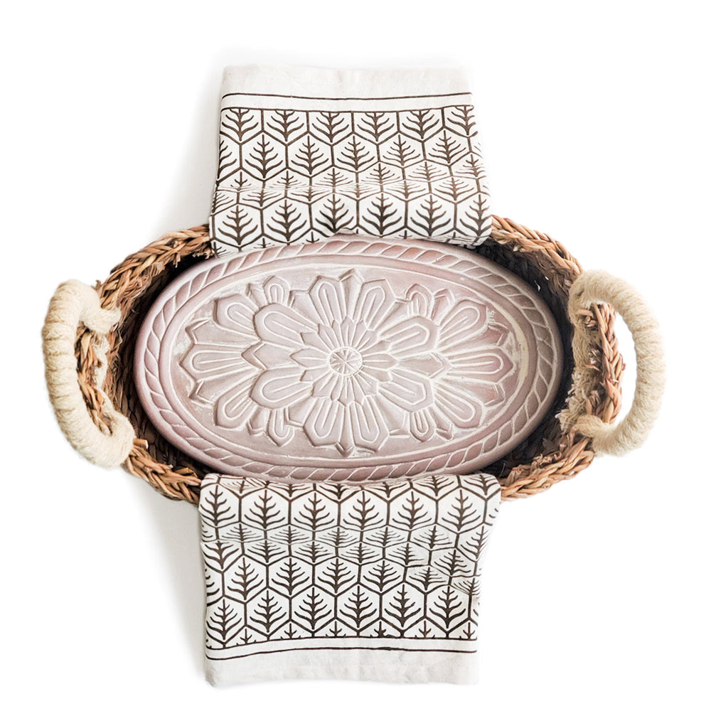 
                      
                        Bread Warmer & Basket Gift Set with Tea Towel - Flower
                      
                    