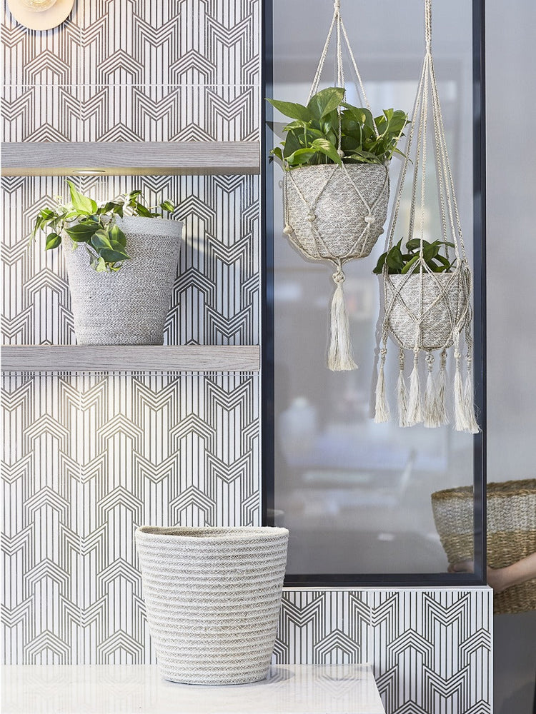 
                      
                        Agora Jute Bin
                      
                    