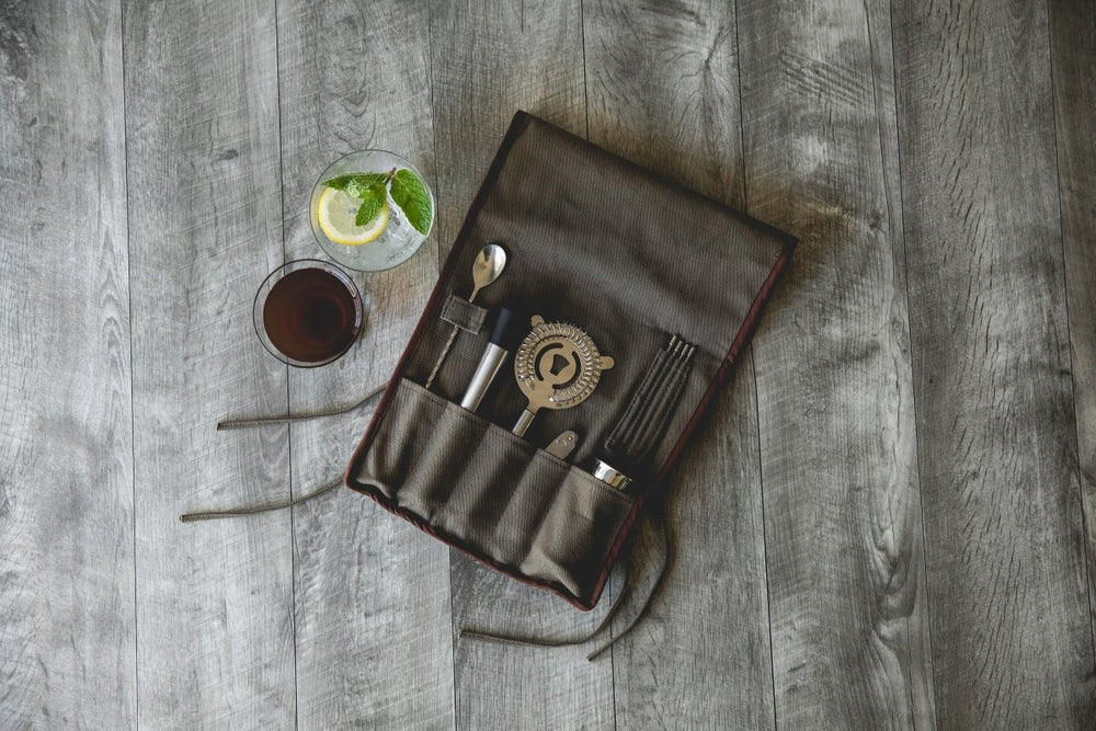 
                      
                        Picnic Time Family of Brands 10 - Piece Bar Tool Roll Up Kit - lily & onyx
                      
                    