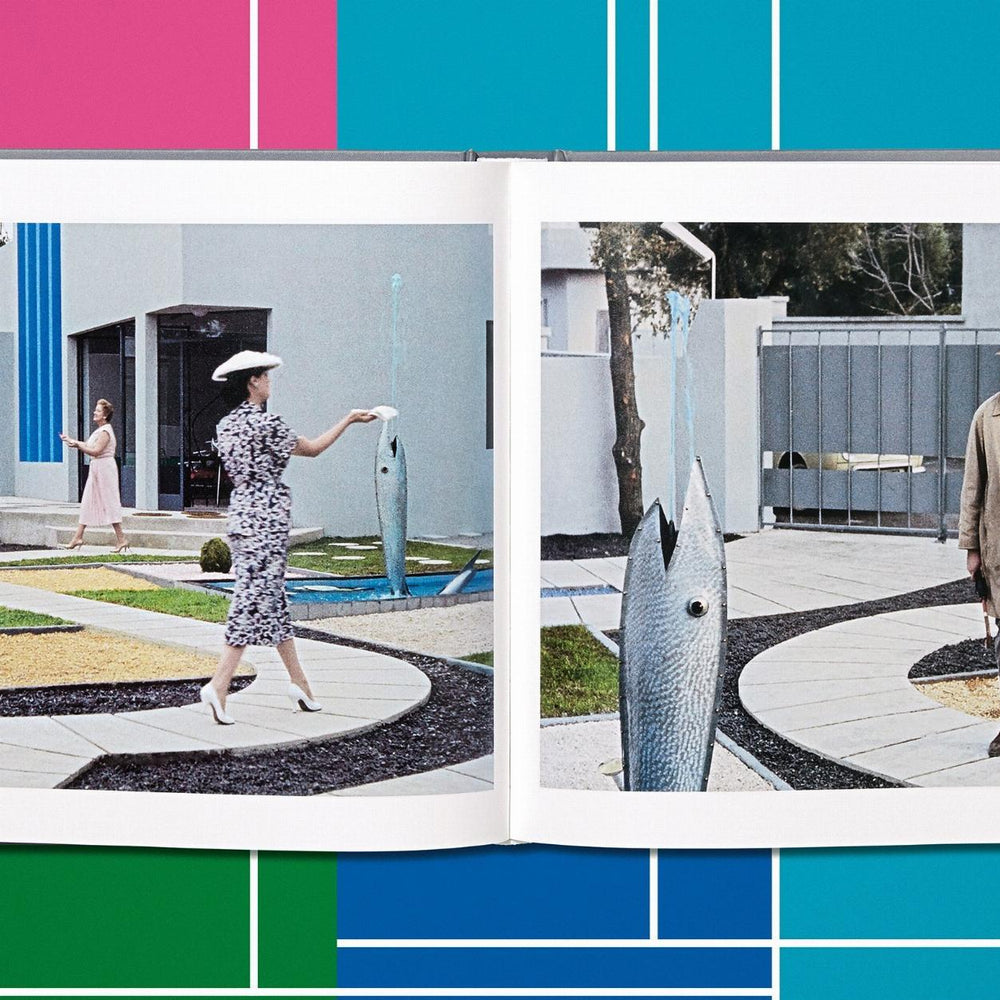 
                      
                        The Definitive Jacques Tati (English)
                      
                    