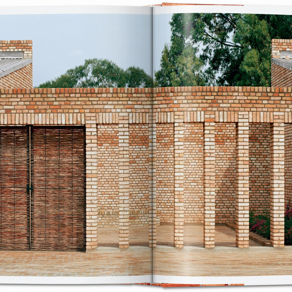 
                      
                        Contemporary Brick Buildings (German, French, English)
                      
                    