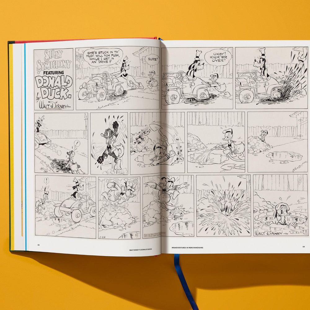 
                      
                        Walt Disney's Donald Duck. The Ultimate History (English)
                      
                    