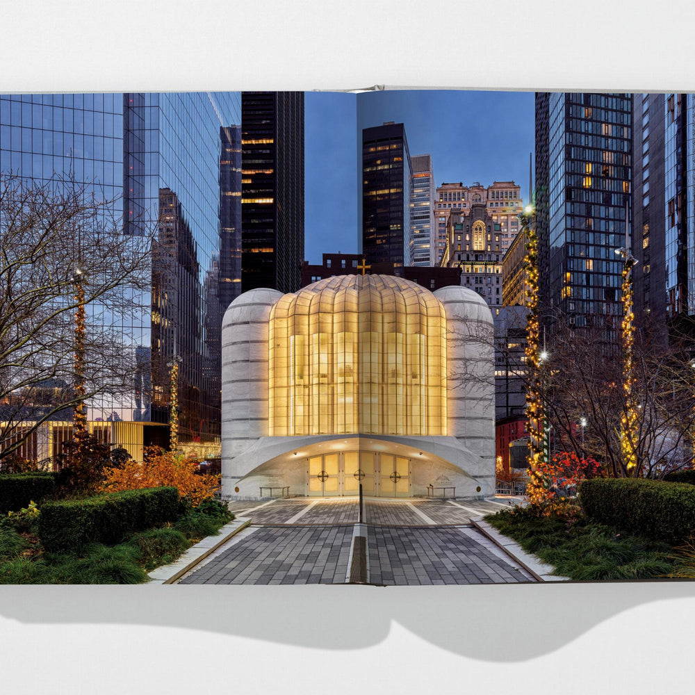 
                      
                        Calatrava. Complete Works 1979–Today (German, French, English)
                      
                    
