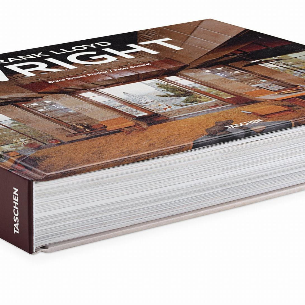 Frank Lloyd Wright (German, French, English)