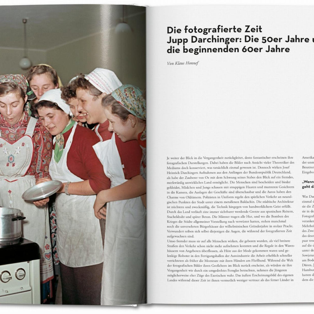 
                      
                        Josef Heinrich Darchinger. Wirtschaftswunder (German, English)
                      
                    