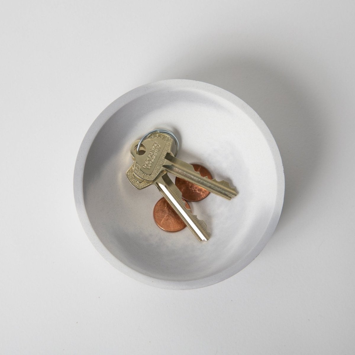 Pretti.Cool 4" Catchall Trinket Dish | Grey & White