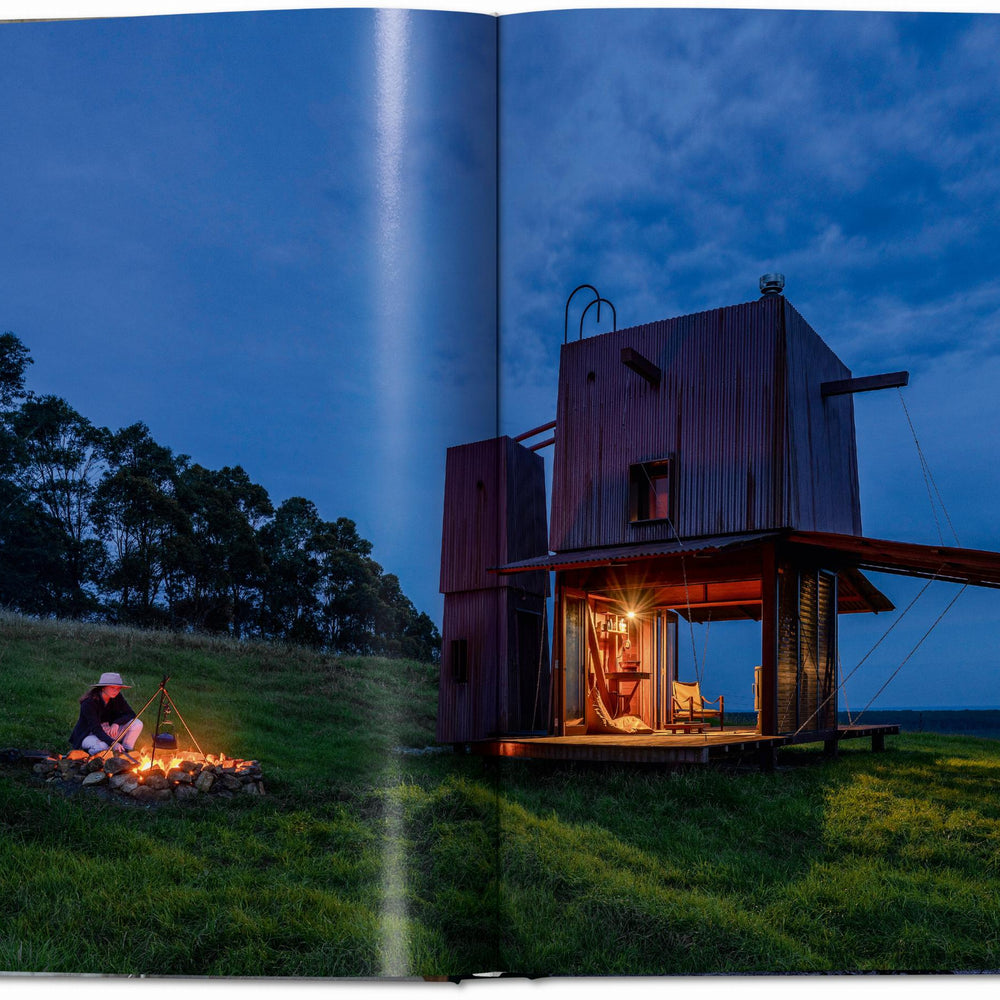
                      
                        Homes for Our Time. Small Houses (Spanish, English, Italian)
                      
                    