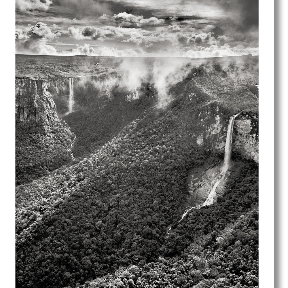 Sebastião Salgado. Amazônia. Poster ‘Waterfalls’