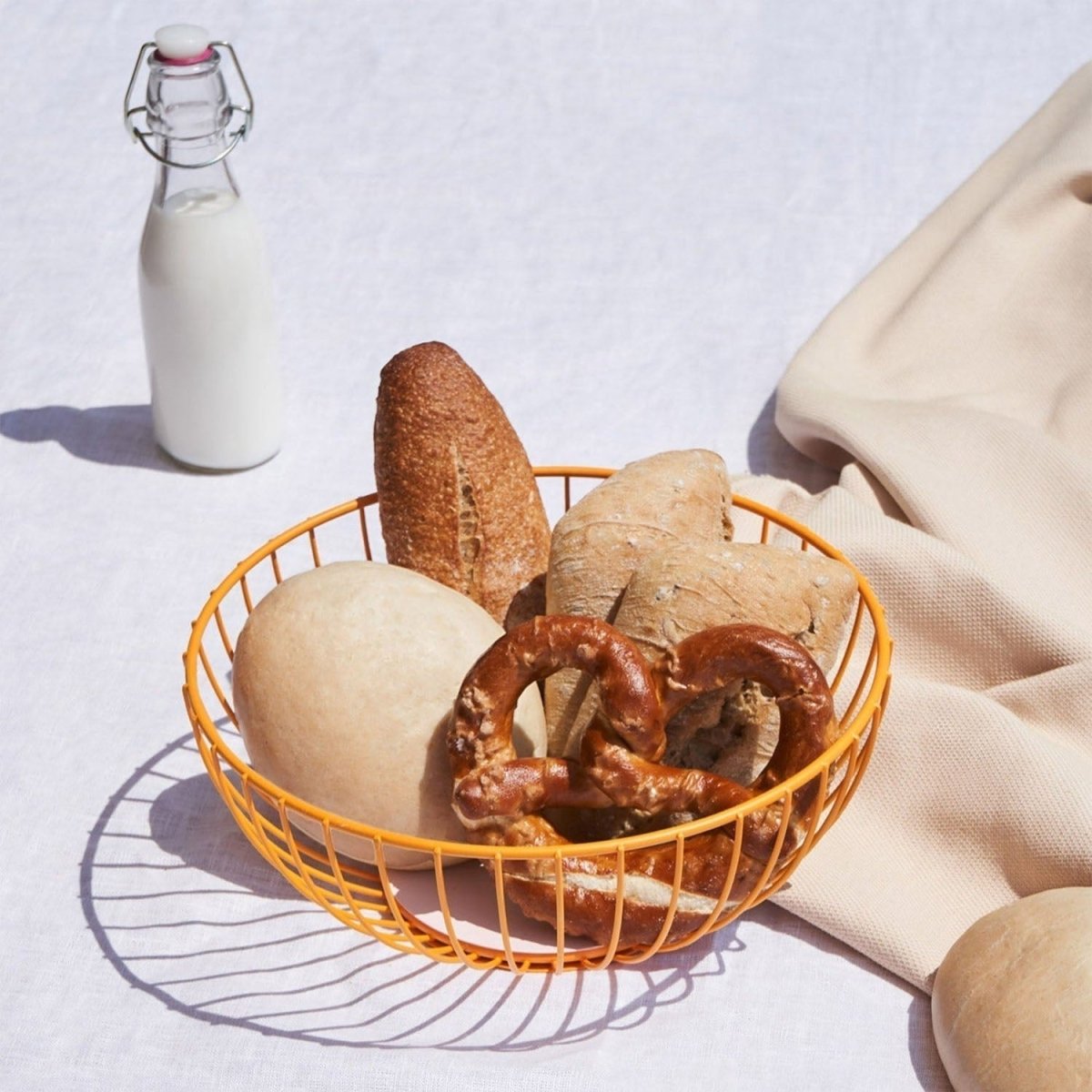 54Celsius OCTAEVO Iris Wire Fruit Basket, Large - Orange