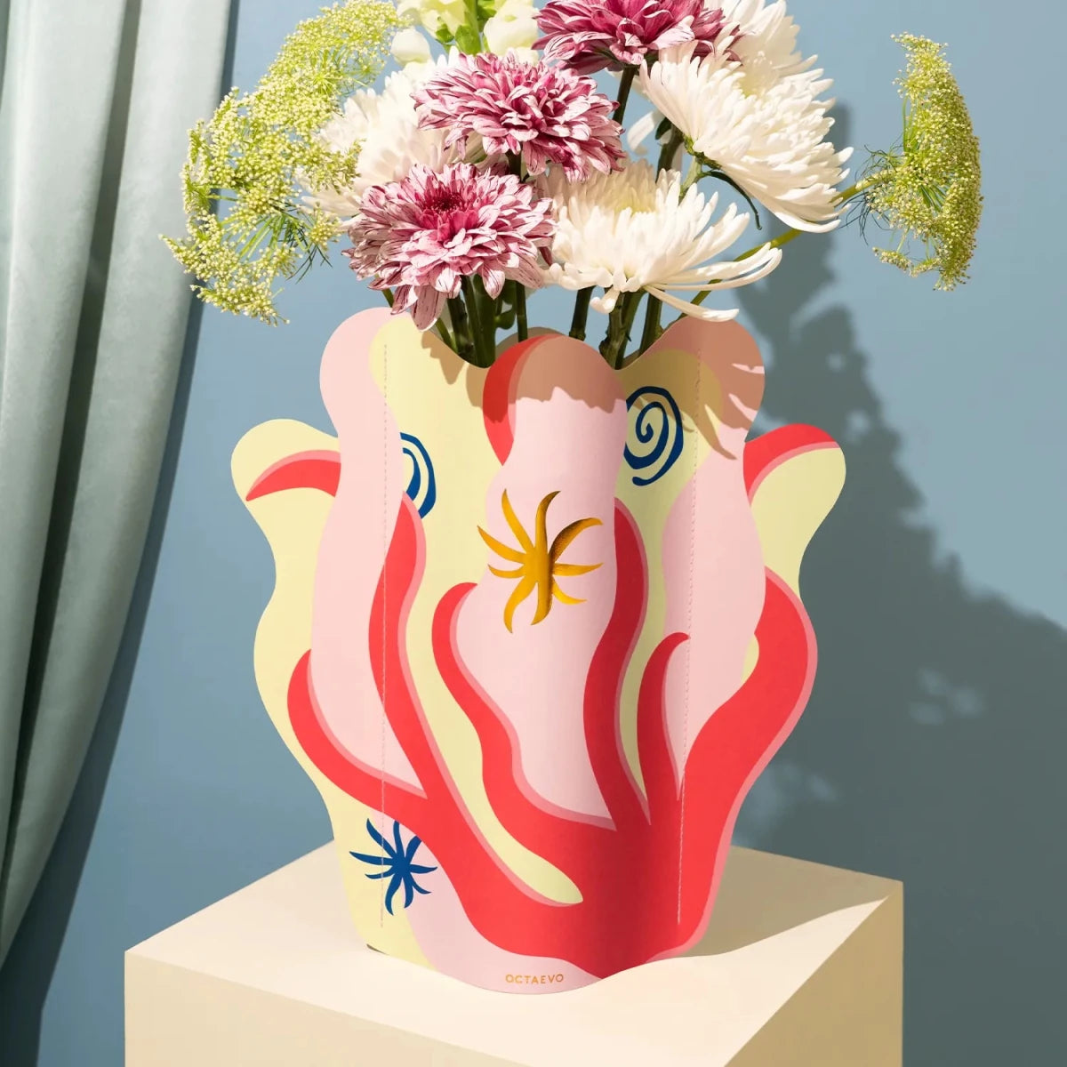 54Celsius Octaevo Paper Vase - Amalfi Red