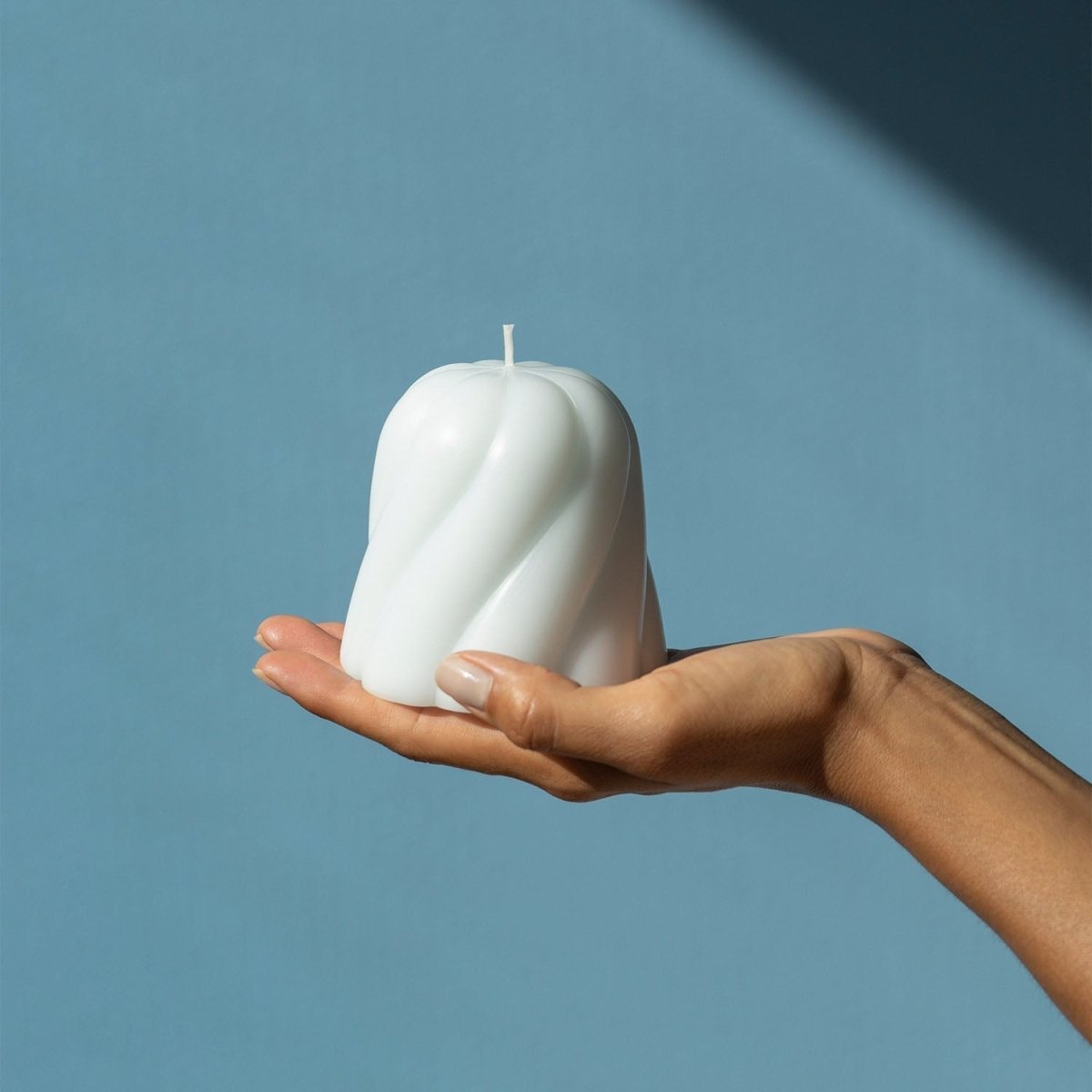 54Celsius OCTAEVO Templo Pale Blue Candle - Italian Artisan Sculptural Candle