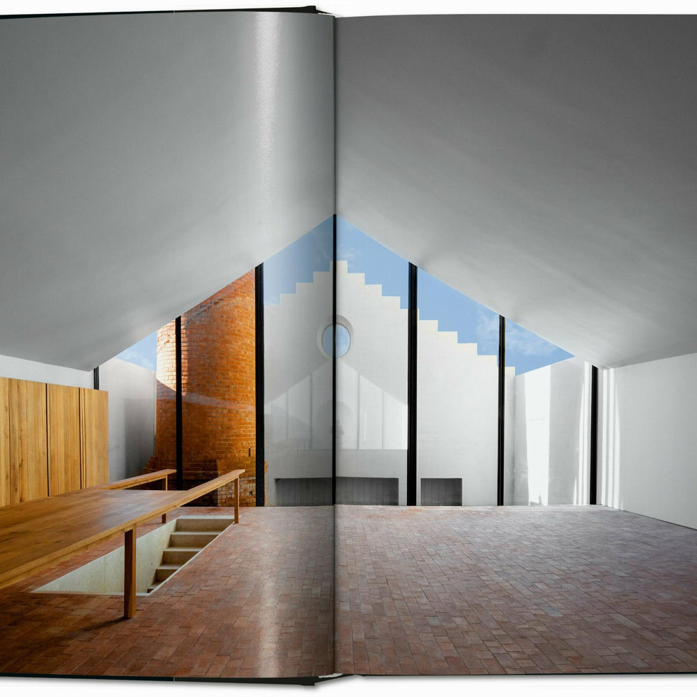 
                      
                        Homes for Our Time. Contemporary Houses around the World. Vol. 2 (German, French, English)
                      
                    