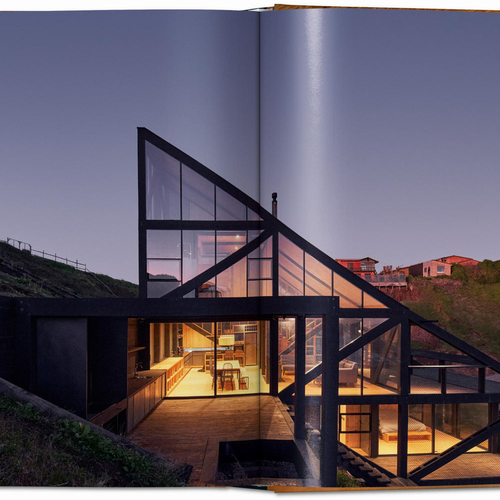 
                      
                        Homes for Our Time. Contemporary Houses around the World. Vol. 3 (German, French, English)
                      
                    