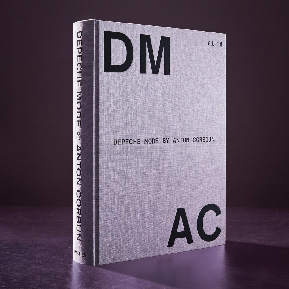 
                      
                        Depeche Mode by Anton Corbijn (German, French, English)
                      
                    