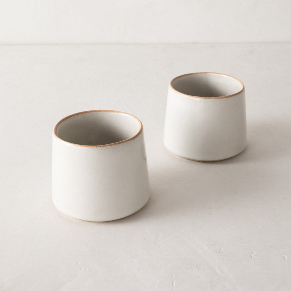 
                      
                        CONVIVIAL 8 oz Minimal Cup | Stoneware - lily & onyx
                      
                    