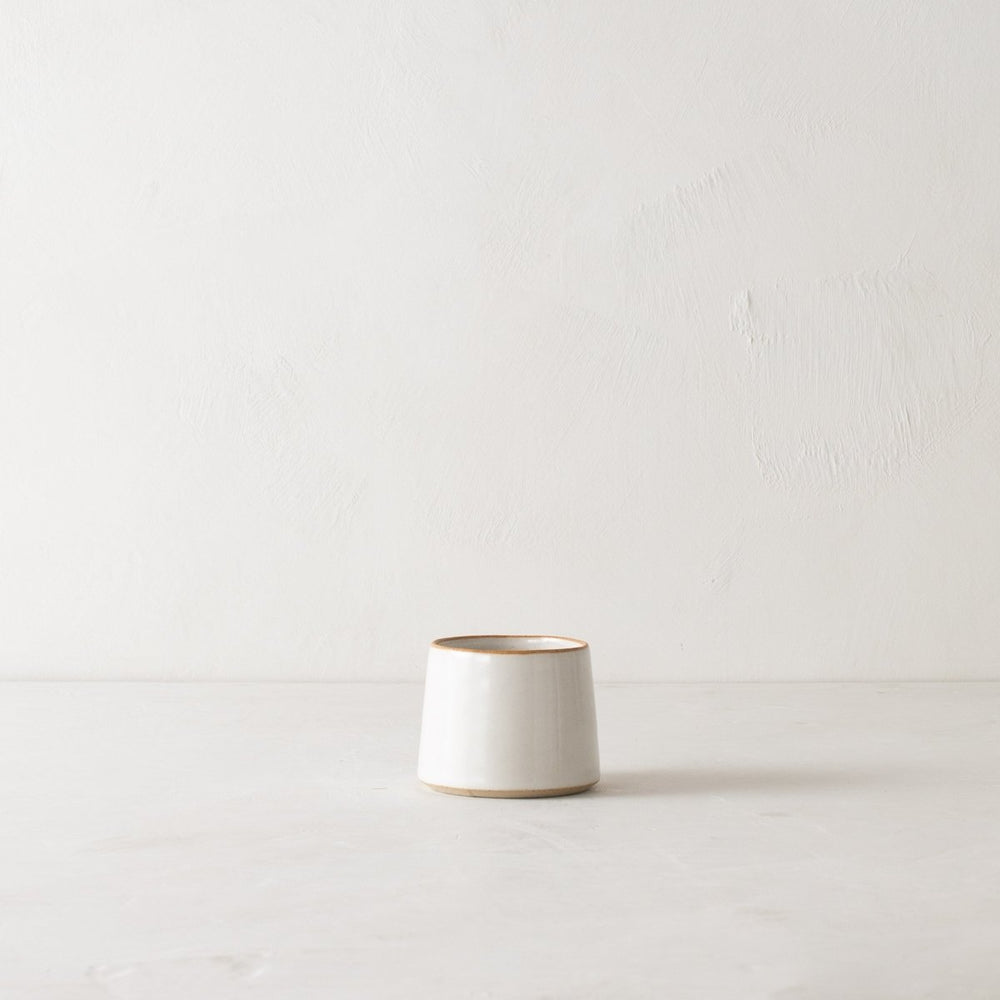 
                      
                        CONVIVIAL 8 oz Minimal Cup | Stoneware - lily & onyx
                      
                    