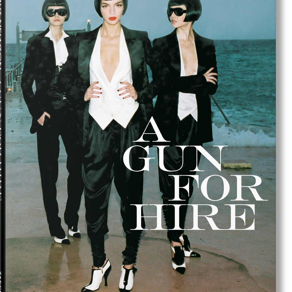 Helmut Newton. A Gun for Hire (German, French, English)