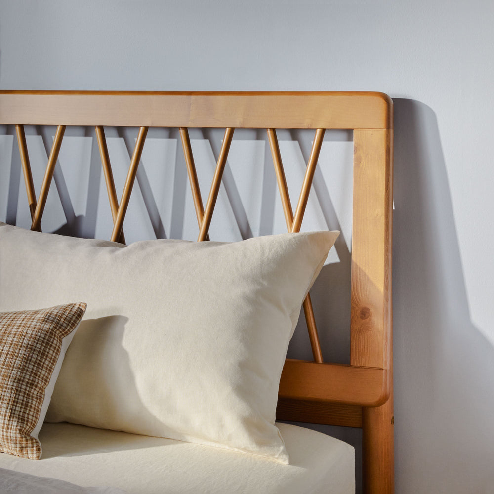 
                      
                        Xavier X Spindle Mid-Century Modern Solid Wood Bed
                      
                    