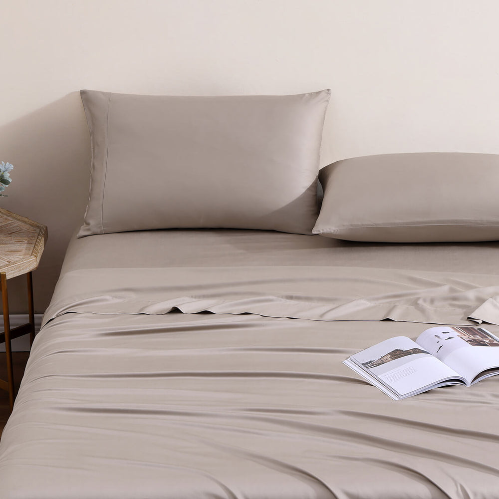 
                      
                        Natural Premium Bamboo Sheet Set
                      
                    