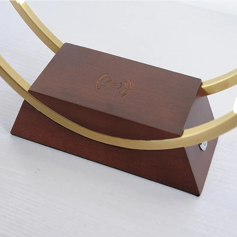 
                      
                        Wireless Charging Phone Clock Lamp
                      
                    