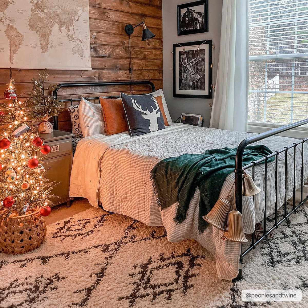
                      
                        Emlenton Area Rug
                      
                    