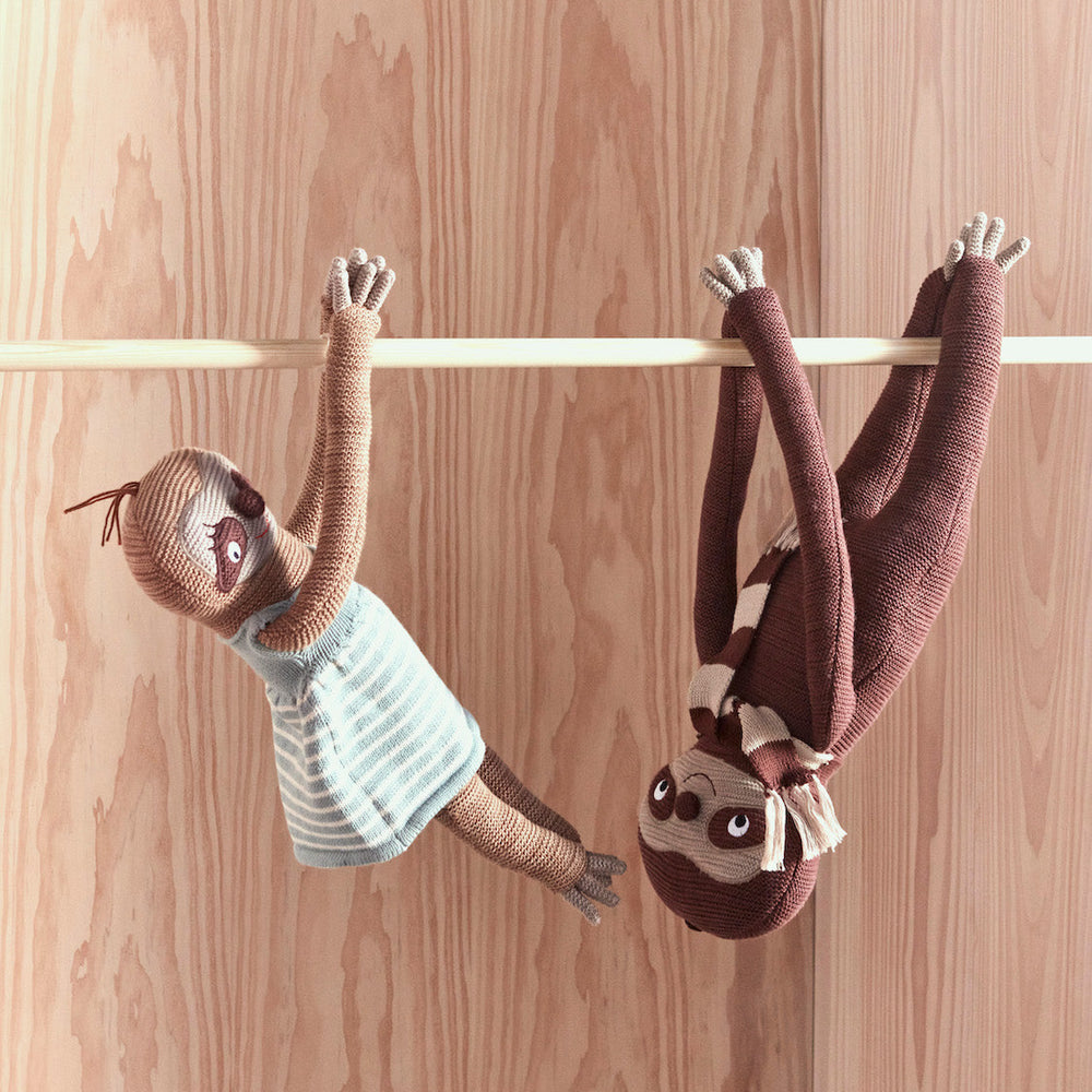 
                      
                        Hanna Sloth
                      
                    