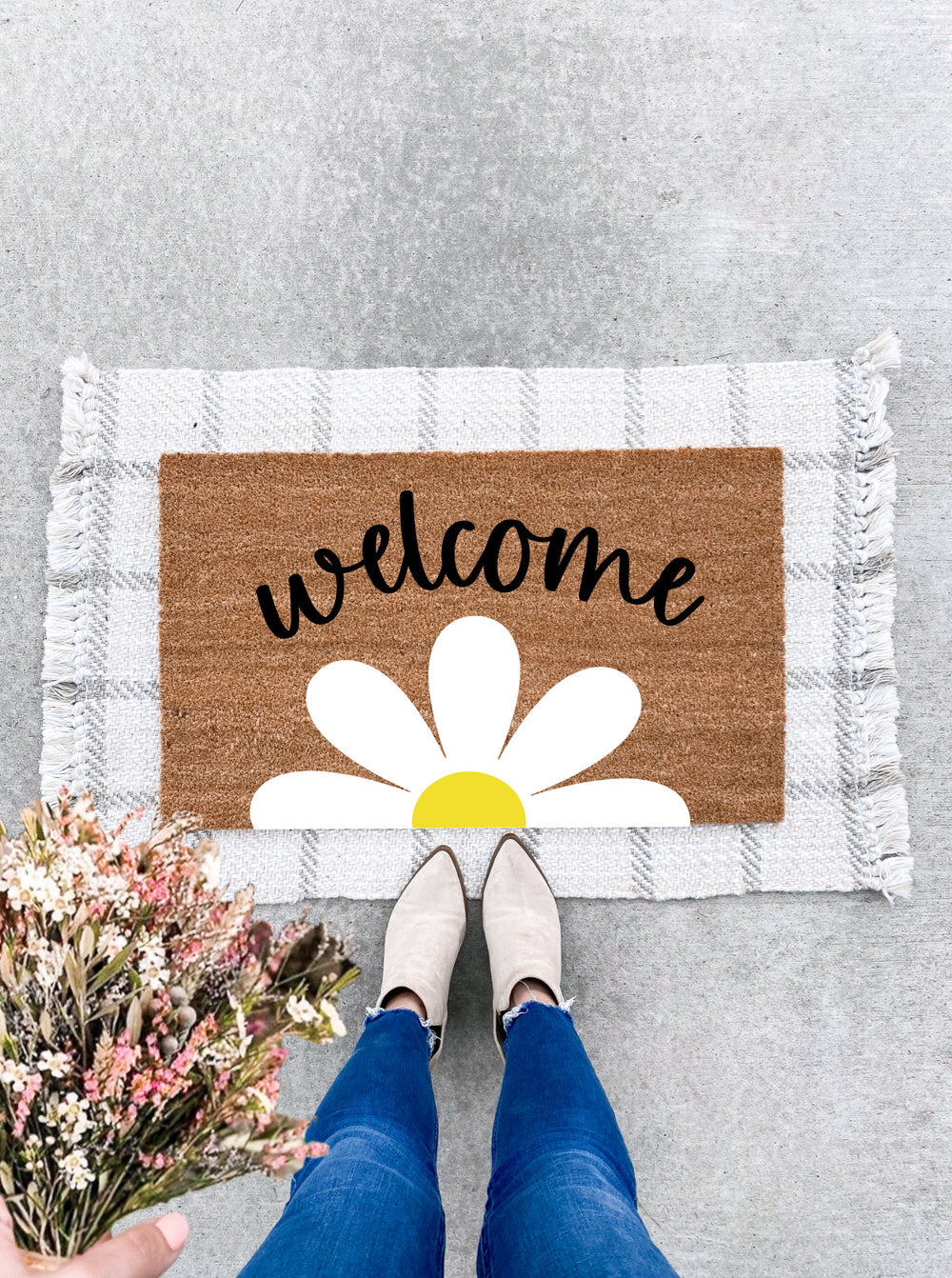 Big Daisy Doormat | Welcome