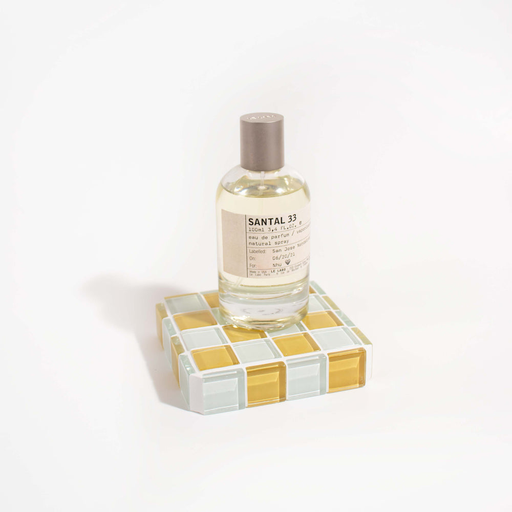 
                      
                        Glass Tile Cube - Honey Milk Chocolate
                      
                    
