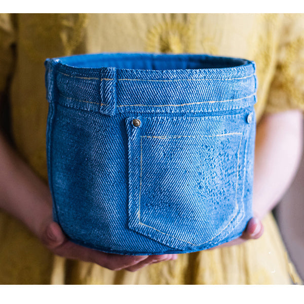 
                      
                        Blue Jeans Pants for Plants Cement Flower Pot
                      
                    