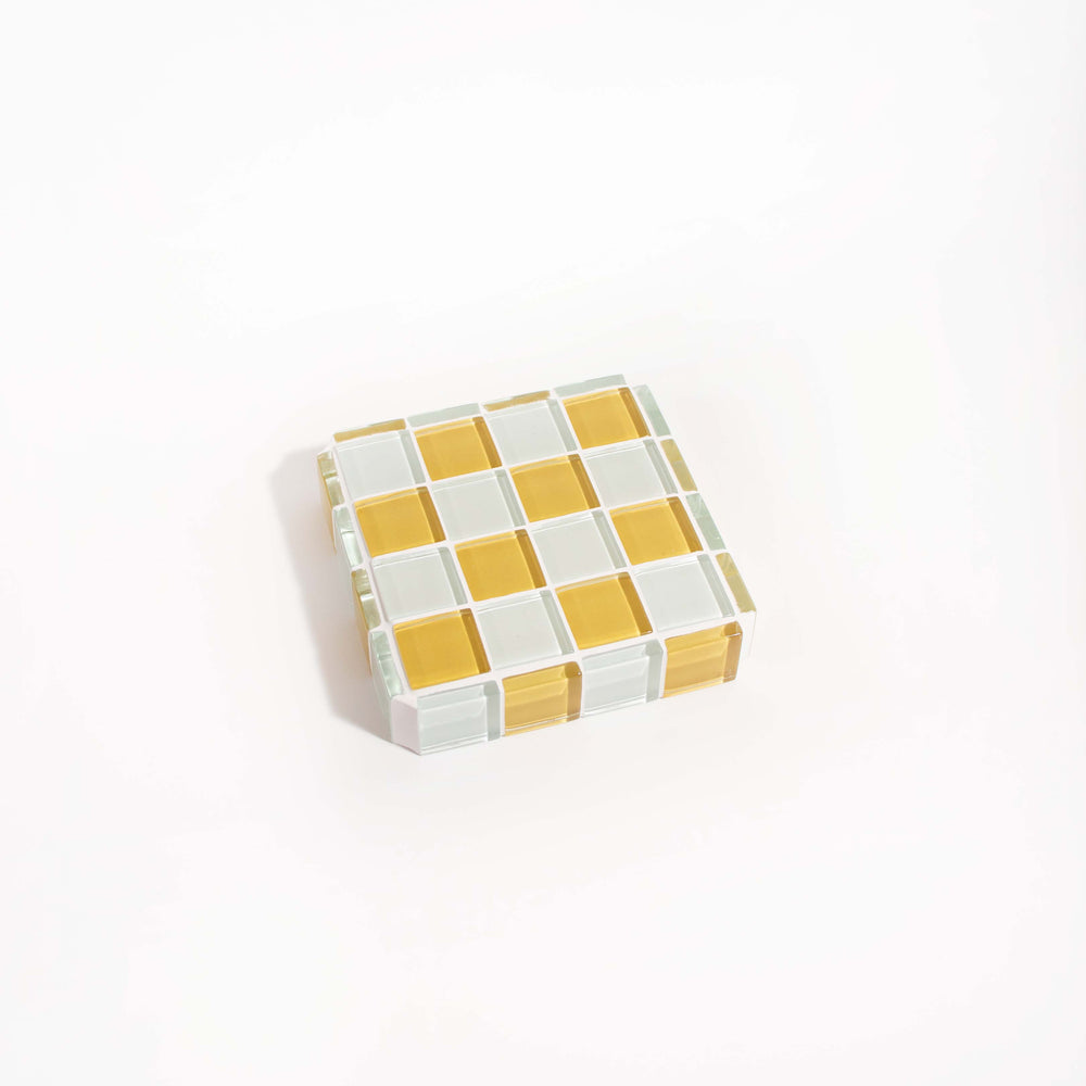 
                      
                        Glass Tile Cube - Honey Milk Chocolate
                      
                    
