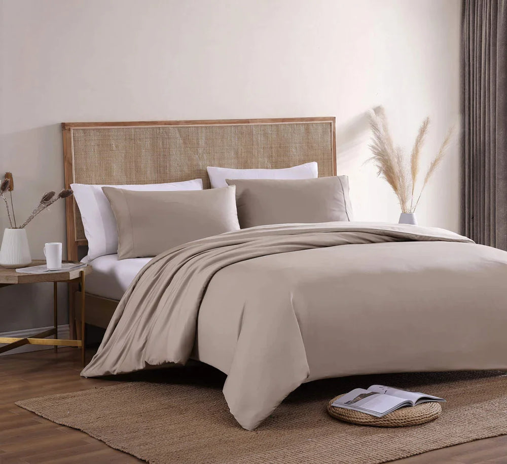 
                      
                        Natural Premium Bamboo Duvet Cover
                      
                    