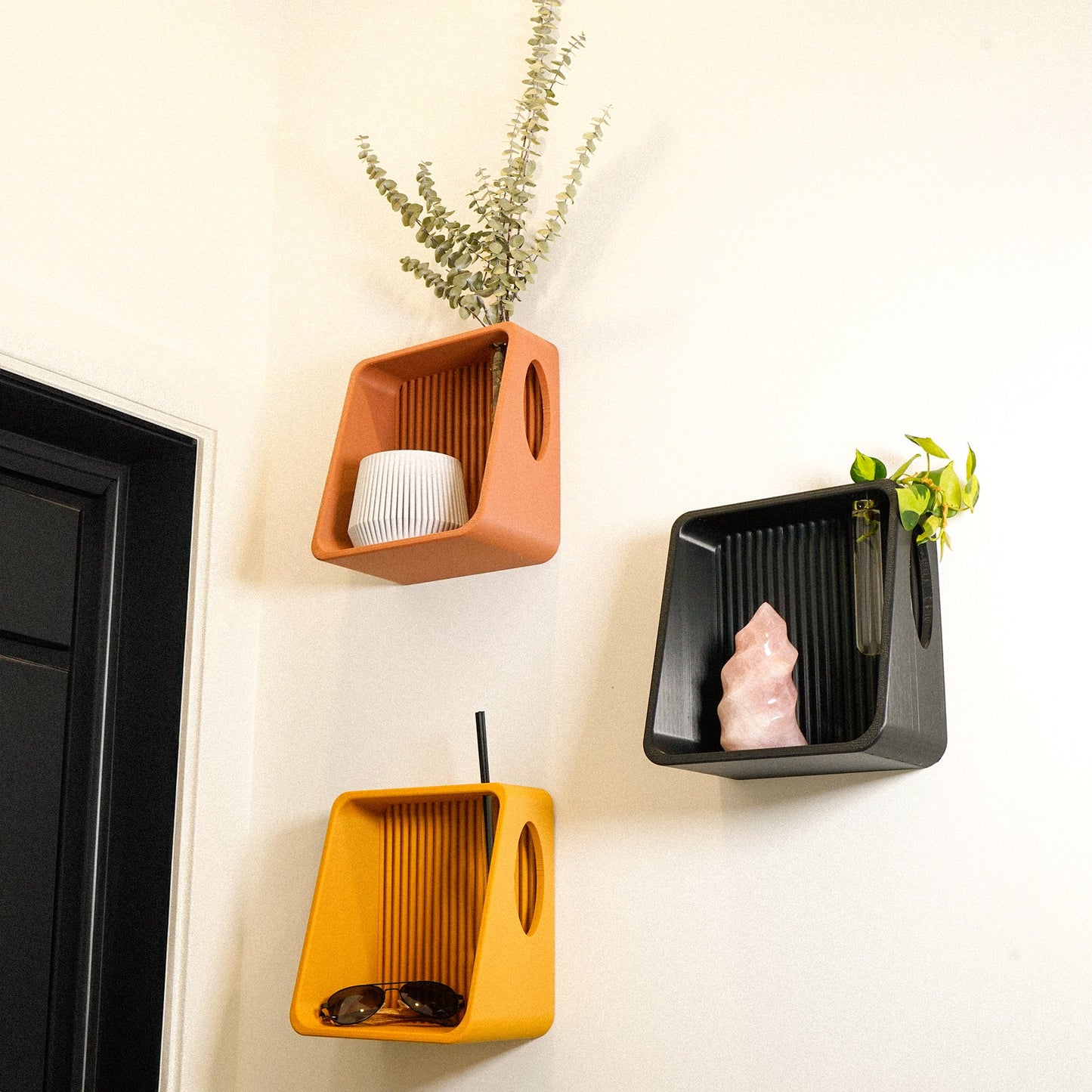Retro Floating Wall Shelf & Propagation Station