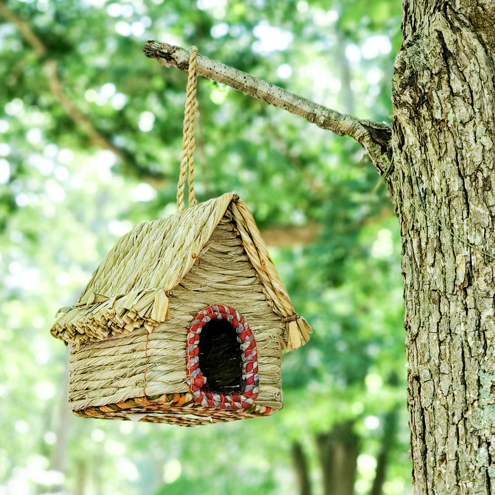 Seagrass & Sari Birdhouse - Cabin