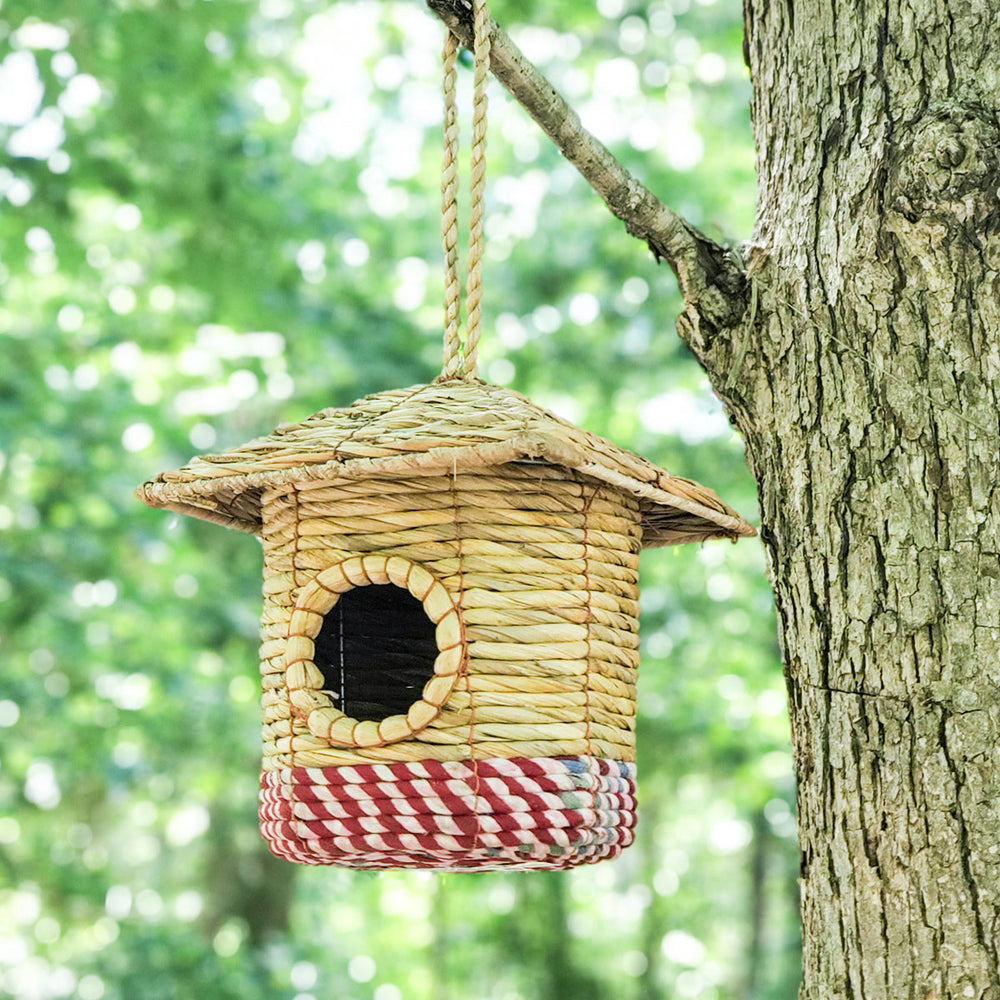 Seagrass & Sari Birdhouse - Cottage