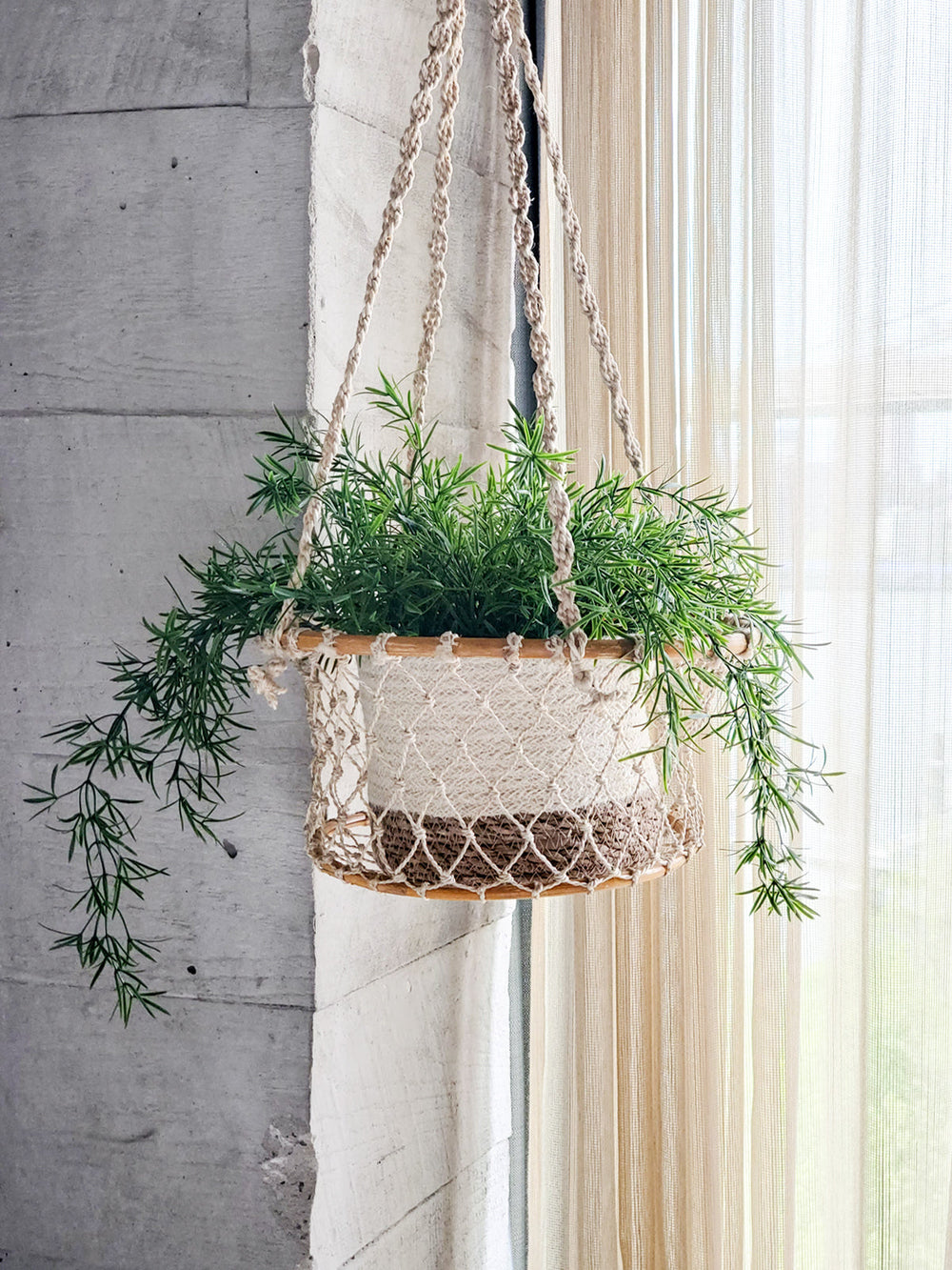 Jhuri Single Basket Jute & Wood Plant Hanger