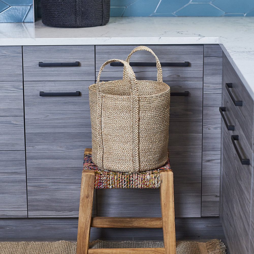 
                      
                        Kata Basket with Handle, Natural
                      
                    