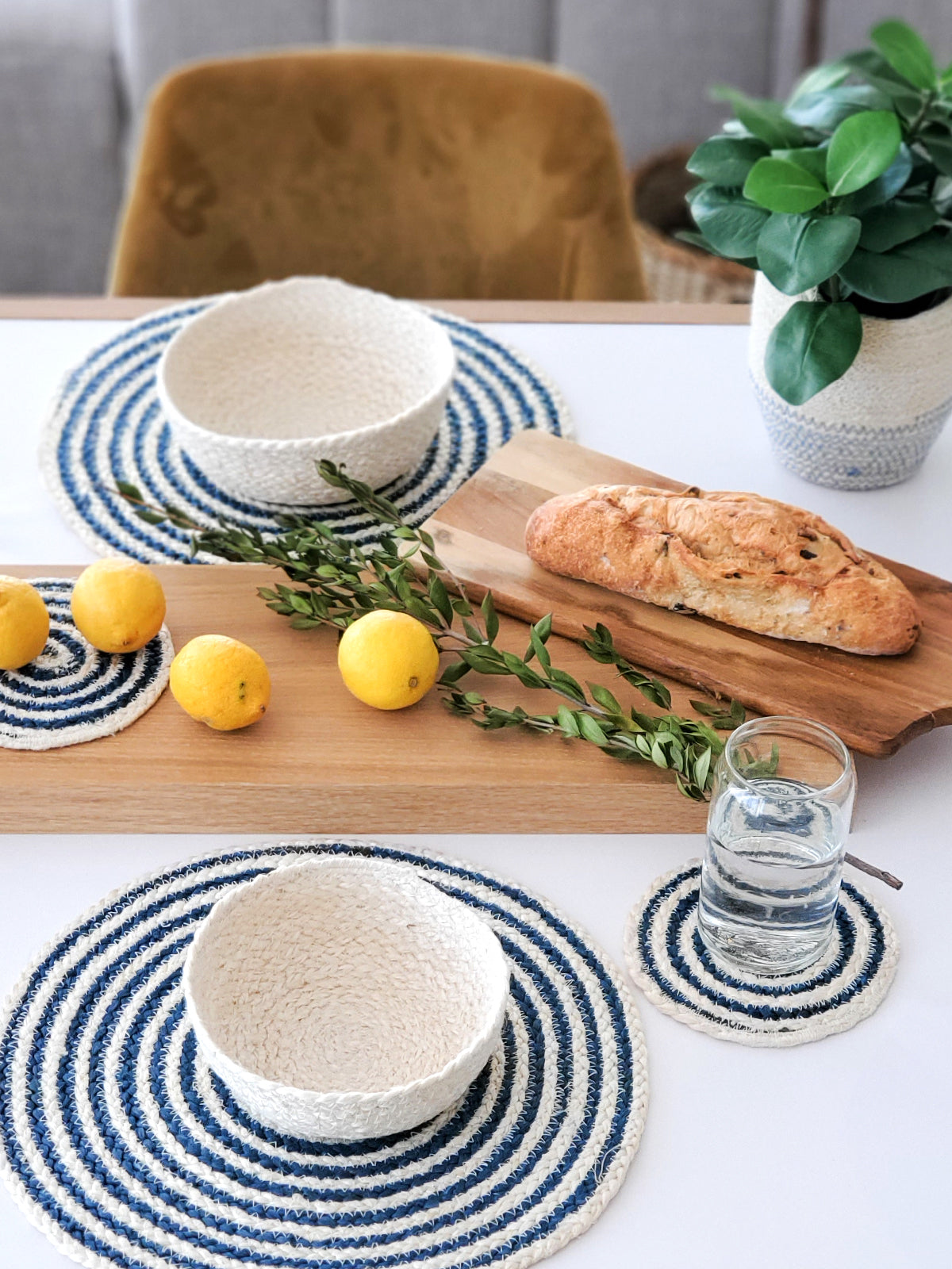 Kata Spiral Coaster Trivet, Blue - Set of 4
