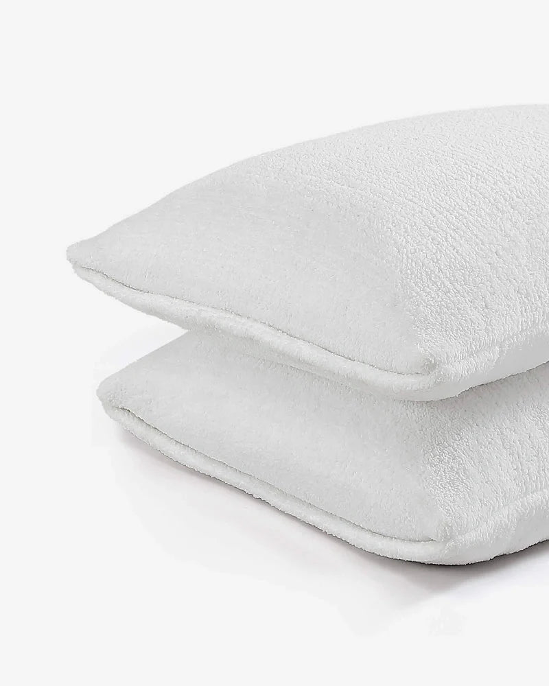 
                      
                        Snug Sham Set
                      
                    