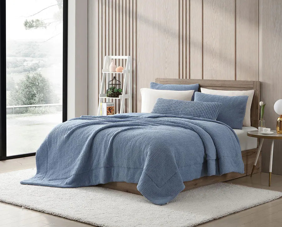 
                      
                        Snug Sham Set
                      
                    