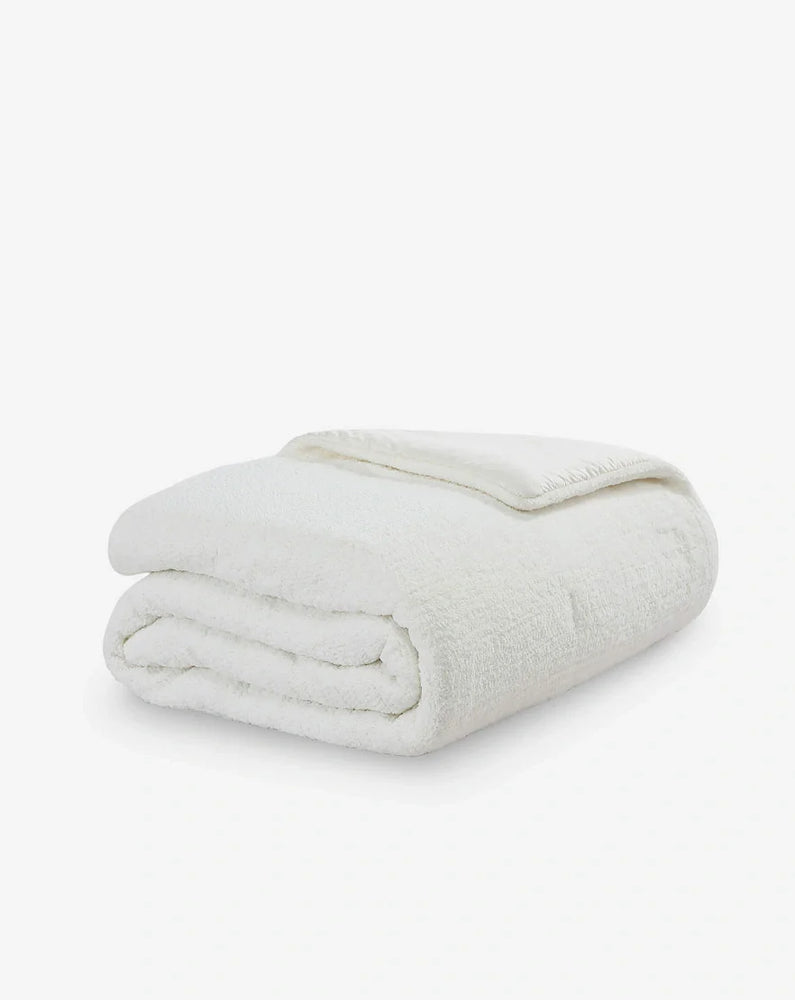 
                      
                        Snug Stitch Comforter
                      
                    
