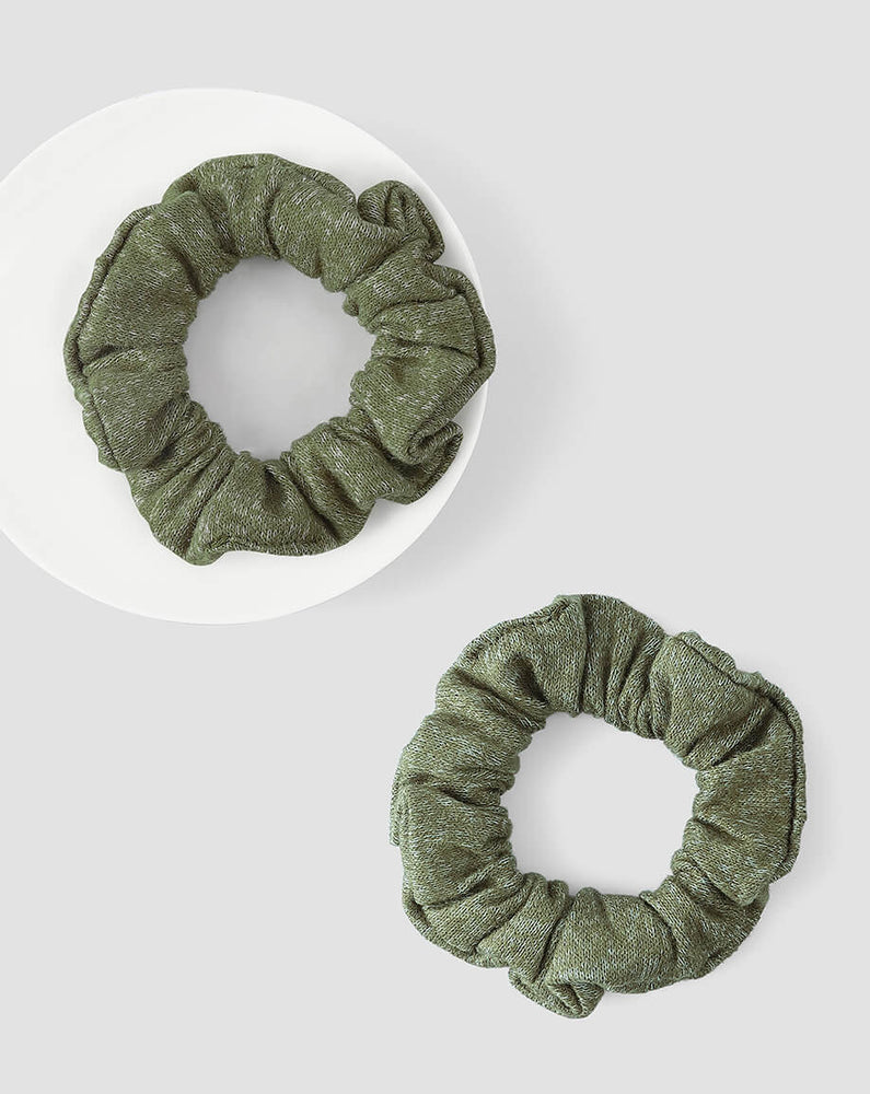 
                      
                        Cosset Scrunchie Set
                      
                    