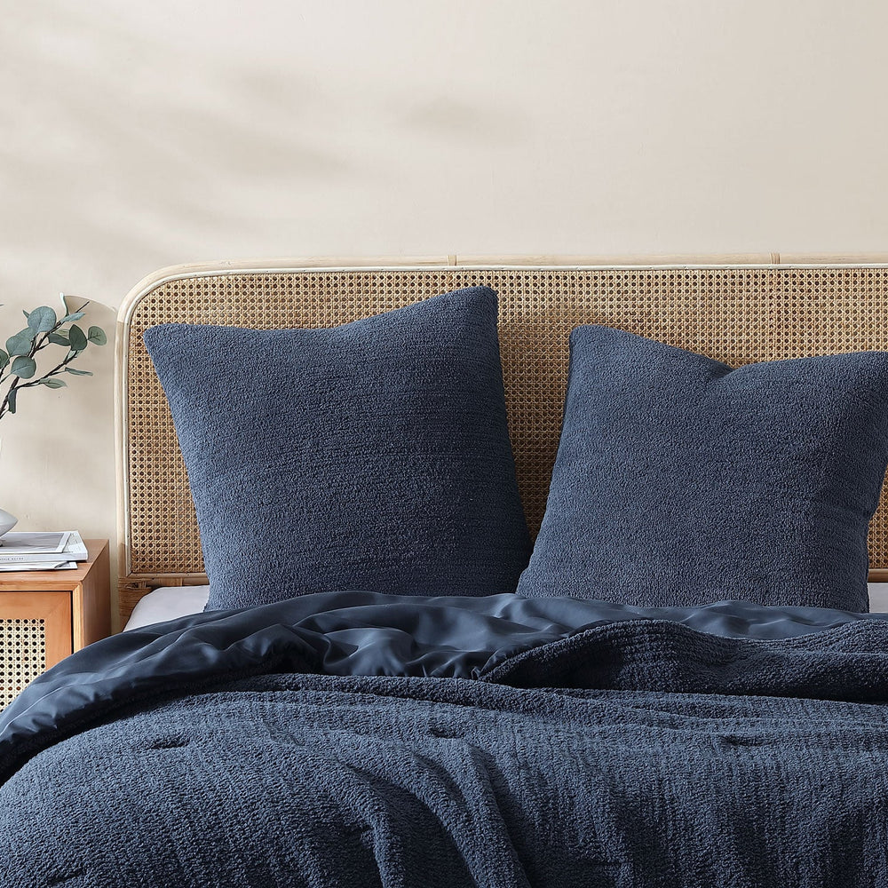 
                      
                        Snug Stitch Comforter
                      
                    
