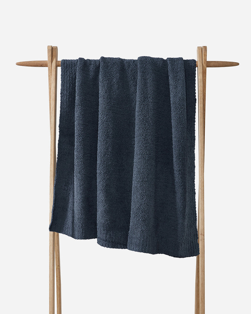 
                      
                        Snug Throw
                      
                    