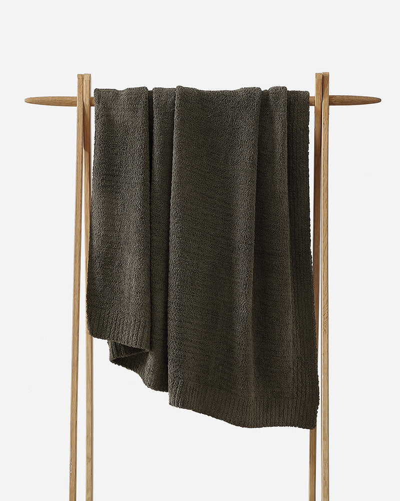 
                      
                        Snug Throw
                      
                    